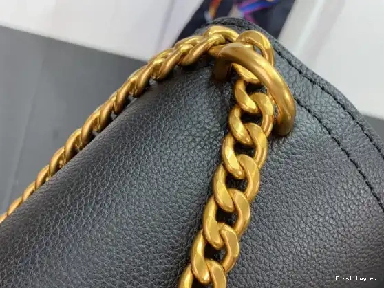 First bag ru LOUIS CHAIN VUITTON LOCKME PM 0508
